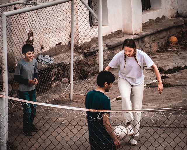 雷霆赛季表现逼近73胜勇士,净赢485分!.